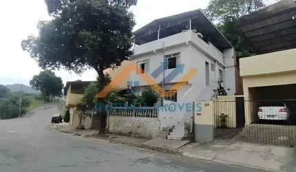 Casa no Bethania - Ipatinga para venda!