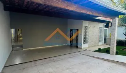 Casa de 3 quartos no bairro das Águas perto do HMC