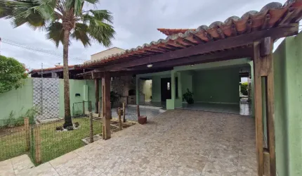 Excelente Casa com 3 quartos sendo 1 suíte em Nova Parnamirim RN