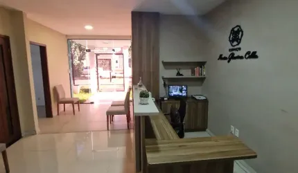 Linda Casa Comercial com 14 salas em Nova Descoberta  Natal-RN