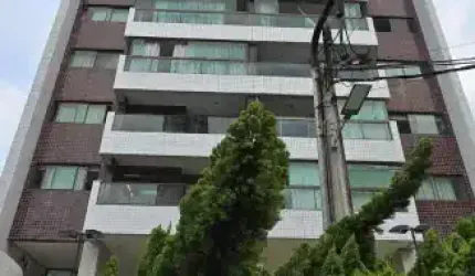 Lindo apartamento no Tirol com 3 quartos sendo 2 suítes