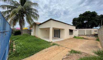 Casa 4 dormitórios ou + para Venda em Cuiabá, Jardim Imperial, 4 dormitórios, 2 suítes, 3 banheiros, 4 vagas