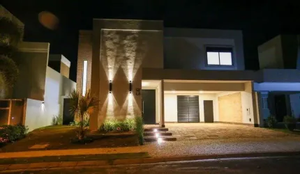 Casa com 4 dormitórios à venda, 339 m² por R$ 2.500.000,00 - Flamboyant Residencial Park - Uberaba/MG