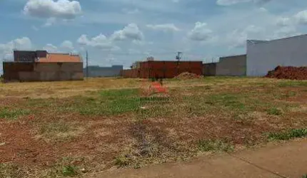 TERRENO EM AVENIDA NO PARQUE DAS LARANJEIRAS