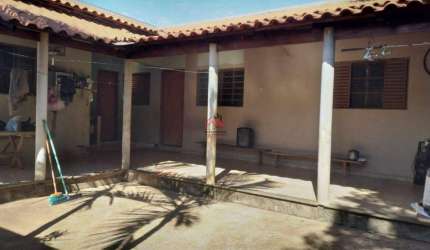 CASA BAIRRO NENE GOMES