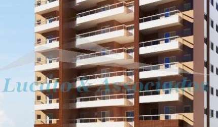 Apartamento na Ocian, 02 dormitórios sendo 01 suíte, sacada gourmet