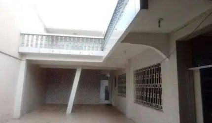 Casa em condomínio fechado com 5 quartos à venda no Japiim, Manaus , 320 m2 por R$ 740.000