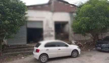 Barracão / Galpão / Depósito com 1 sala para alugar no Educandos, Manaus , 620 m2 por R$ 4.000