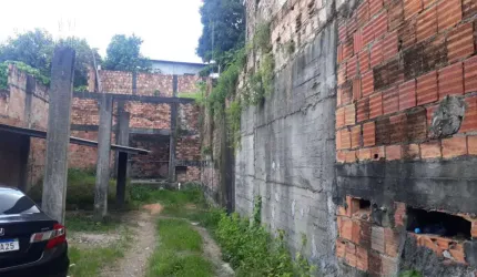 Terreno em condomínio fechado à venda no Coroado, Manaus  por R$ 200.000