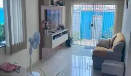 Casa com 3 quartos à venda no Petrópolis, Manaus , 209 m2 por R$ 450.000