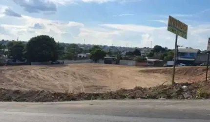 Terreno à venda no Flores, Manaus , 4800 m2 por R$ 4.000.000