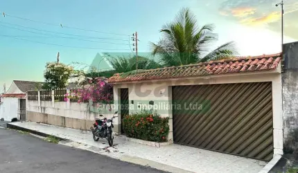 Casa com 4 quartos à venda no Dom Pedro I, Manaus , 520 m2 por R$ 850.000