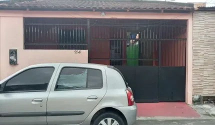 Casa com 2 quartos à venda no Coroado, Manaus , 100 m2 por R$ 220.000