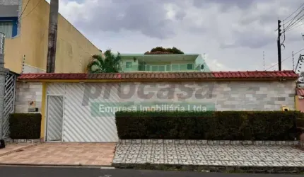 Casa com 5 quartos à venda no Parque 10 de Novembro, Manaus , 400 m2 por R$ 1.700.000