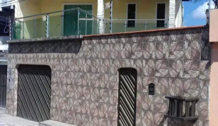 Casa com 3 quartos à venda no Flores, Manaus , 520 m2 por R$ 480.000