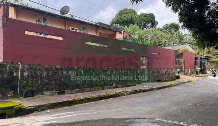 Casa com 3 quartos à venda no Planalto, Manaus , 600 m2 por R$ 320.000