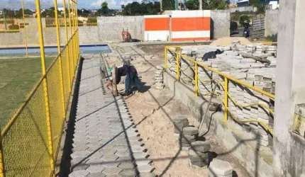 Ponto comercial à venda em Novo Aleixo, Manaus , 1200 m2 por R$ 850.000