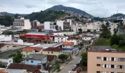 Apartamento de 138 metros quadrados no bairro Várzea com 3 quartos