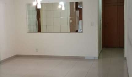 Vendo Apartamento de 03 Quartos na Rua Coração de Maria - Méier