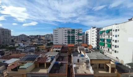 Apartamento 02 quartos com dependência- Engenho de Dentro