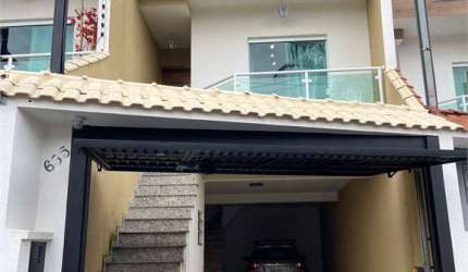 Sobrado com 3 quartos à venda em Vila Rosa - SP