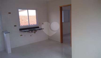 Condomínio com 2 quartos à venda em Vila Mazzei - SP