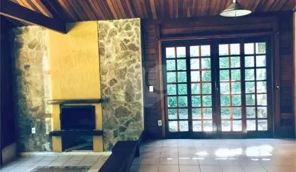 Sobrado com 3 quartos à venda em Santa Inês - SP