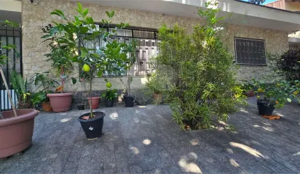 Casa térrea com 2 quartos à venda em Vila Pereira Barreto - SP