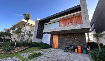 Casa em condomínio fechado com 5 quartos à venda na Estrada Do Mar, 33, Parque Antártica, Capão da Canoa, 325 m2 por R$ 4.800.000