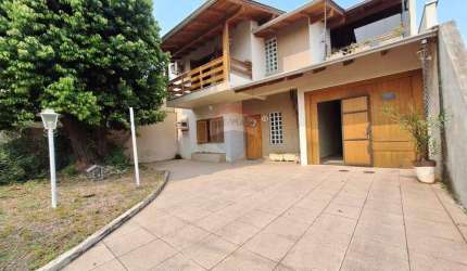 Casa Sobrado com 260m², Terreno 385m², 4 Dormitório, sendo 3 Suítes, Bairro Primor, Sapucaia do SUL/RS