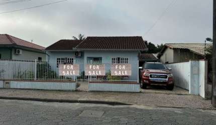 Casa com 3 quartos à venda na Universitário, 51, Universitário, Tijucas por R$ 650.000