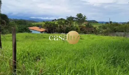 Terreno localizado no povoado Eixo Quebrado/ Brumadinho