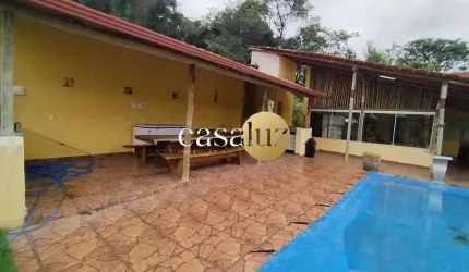Sítio localizado no condomínio Serra Negra /Esmeraldas