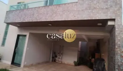 Casa duplex localizada no bairro Santa Rosa /Sarzedo