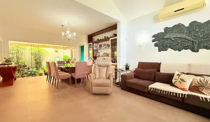 Casa em condomínio fechado com 5 quartos para alugar na Rua Jataí, 563, Cristal, Porto Alegre, 499 m2 por R$ 8.500