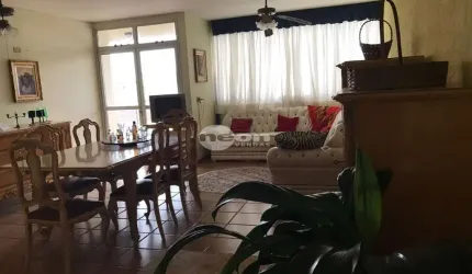 Apartamento com 3 quartos à venda na Rua Renato Fanton, 30, Loteamento João Batista Julião, Guarujá, 213 m2 por R$ 500.000
