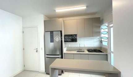 Apartamento com 3 quartos para alugar na Rua Sebastião Laurentino da Silva, 152, Córrego Grande, Florianópolis, 83 m2 por R$ 6.000