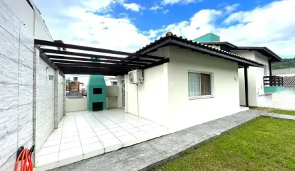 Casa com 2 quartos para alugar na Rua São Miguel, 99, João Paulo, Florianópolis, 230 m2 por R$ 6.470