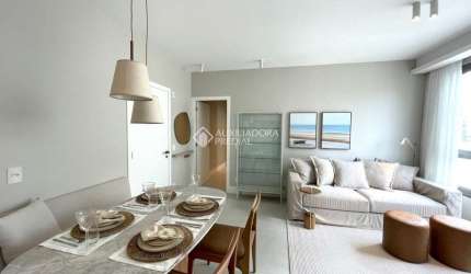 Apartamento com 2 quartos para alugar na Avenida Rio Branco, 430, Centro, Florianópolis, 64 m2 por R$ 7.200