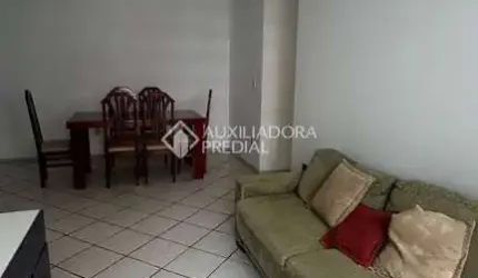 Apartamento com 3 quartos para alugar na Rua Lauro Linhares, 829, Trindade, Florianópolis, 78 m2 por R$ 3.000