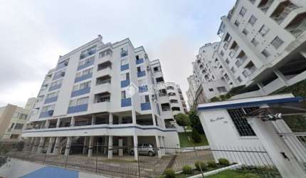 Apartamento com 2 quartos para alugar na Rua Jornalista Tito Carvalho, 155, Carvoeira, Florianópolis, 68 m2 por R$ 4.500