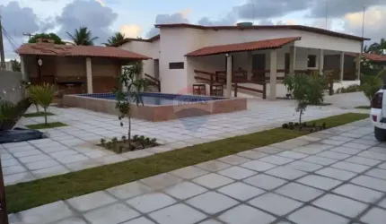 Casa em Serrambi: A Poucos Passos da Praia