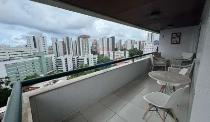 Apartamento, 180m² no Espinheiro