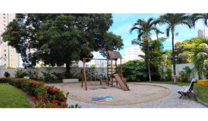 Apartamento de 217m² com 4 Quartos (2 suítes), Próximo ao Parque da Jaqueira, Recife