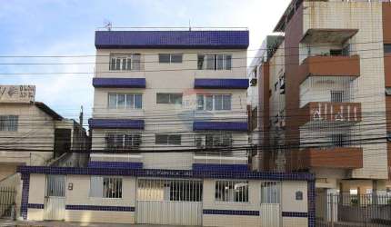 Belo duplex de 158 metros quadrados divididos em 5 quartos, sendo 2 suítes mais dependência completa e 2 vagas de garagem.