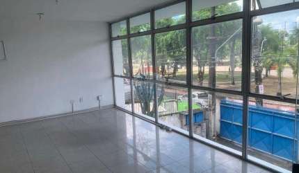 Casa Comercial na Avenida Governador Agamenon Magalhães, Recife