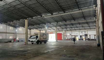 Galpão para alugar em Jandira de 4.000m². Fácil acesso ao Rodoanel Mário Covas.