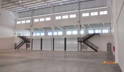 Galpão em condomínio industrial e logístico para alugar em Itapevi