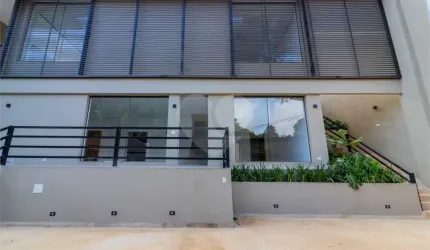 Casa com 4 quartos à venda em Jardim Guedala - SP