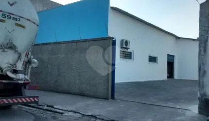 Galpão à venda em Centro - SP